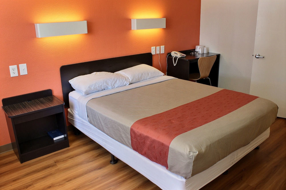 Motel 6-Paso Robles, Ca Dış mekan fotoğraf