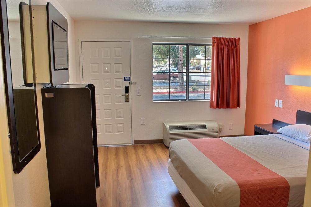 Motel 6-Paso Robles, Ca Dış mekan fotoğraf