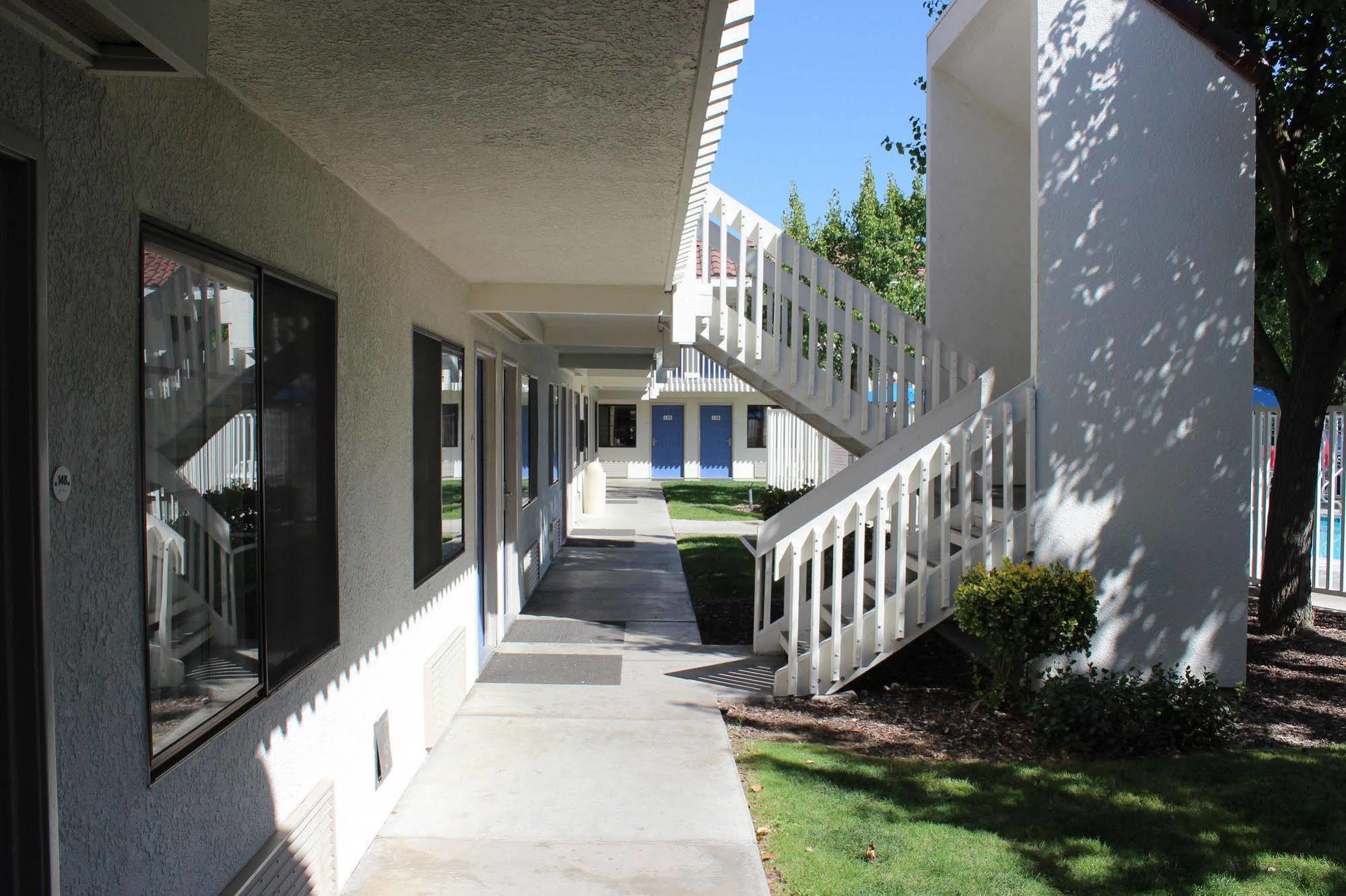 Motel 6-Paso Robles, Ca Dış mekan fotoğraf