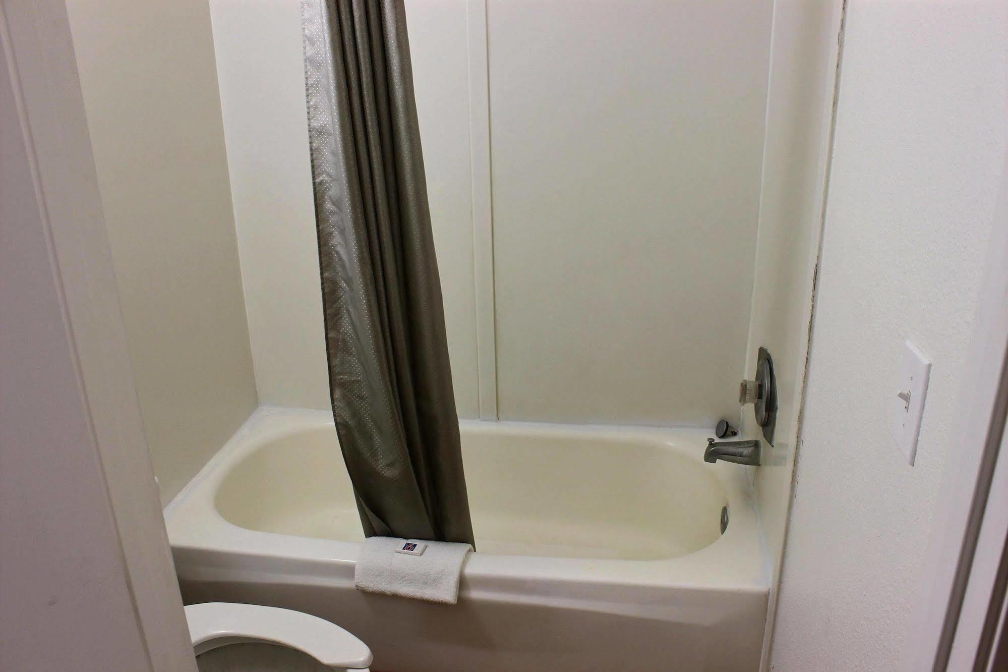 Motel 6-Paso Robles, Ca Dış mekan fotoğraf