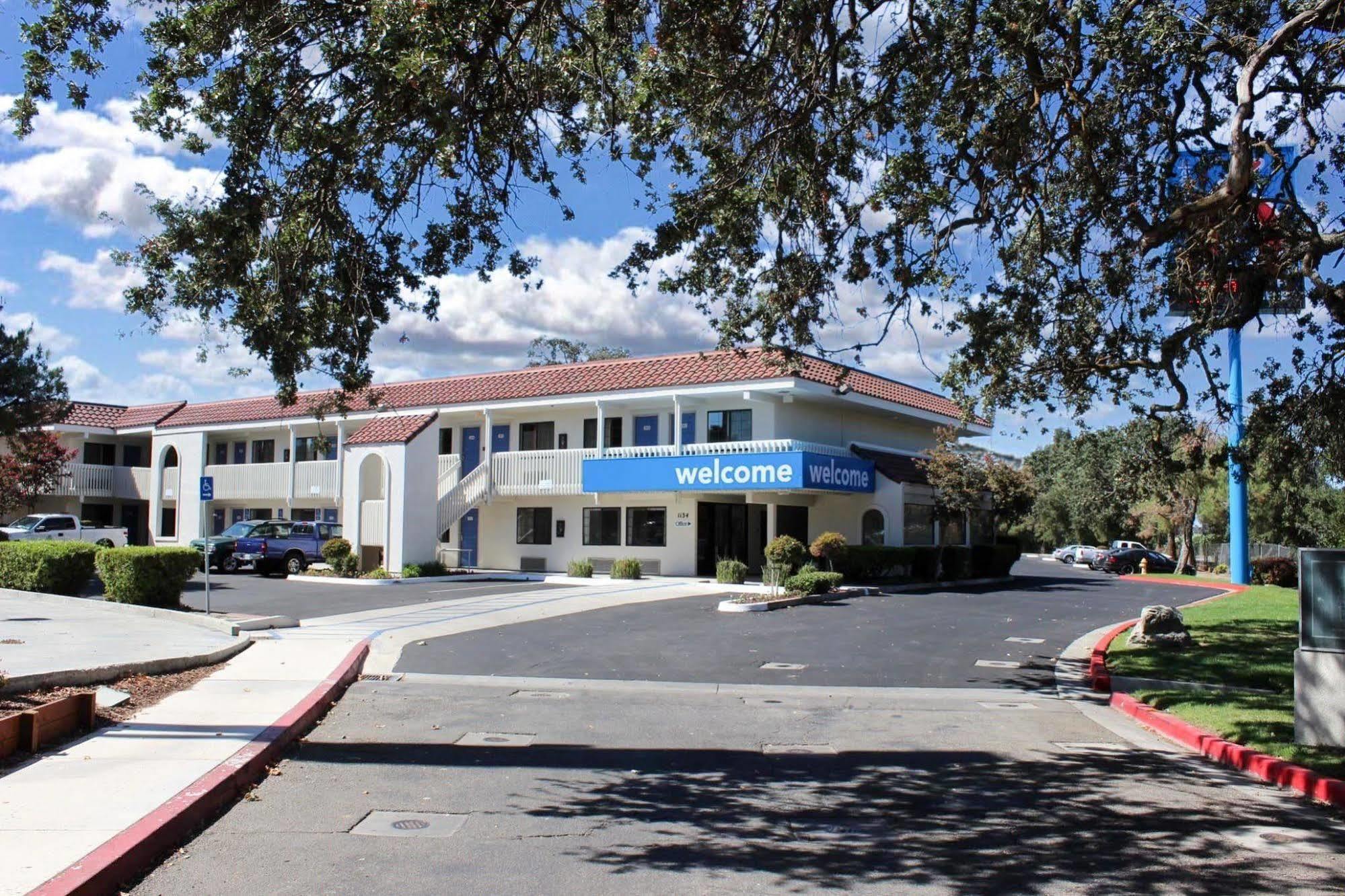 Motel 6-Paso Robles, Ca Dış mekan fotoğraf